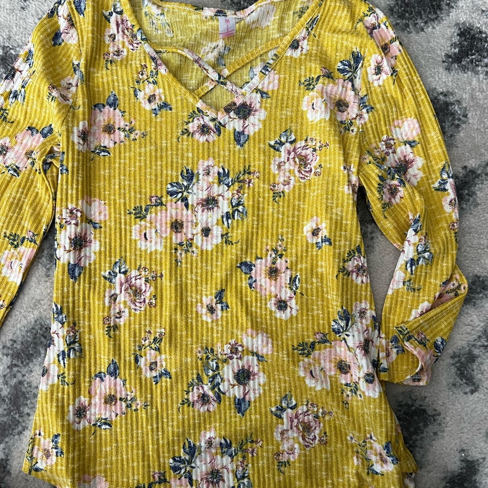 No Boundaries Yellow Floral Long Sleeve Top